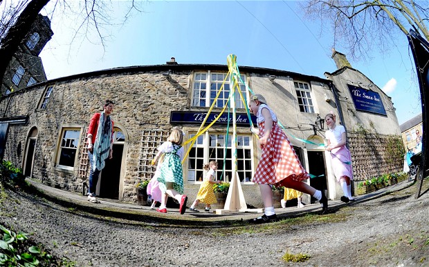 Yorkshire community to resurrect maypole dancing