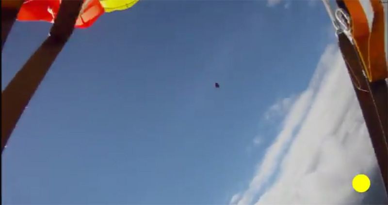 Amazing Video Shows Skydiver’s Near Miss With Meteorite – Yahoo News UK