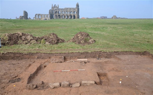 New chapel found at site of ‘Easter’ abbey