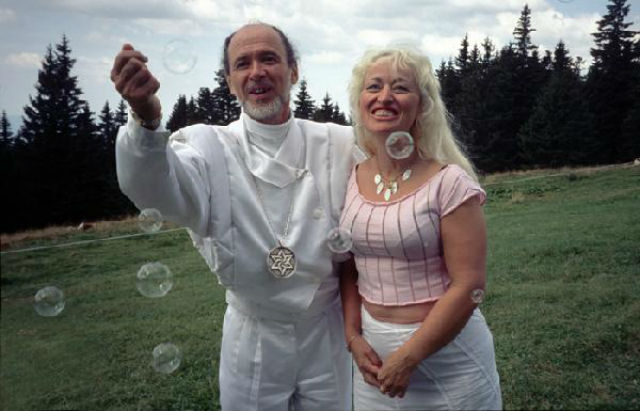 Raëlian UFO cult responds to Pope Francis’s statement on alien baptisms