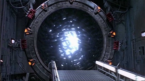 ‘Stargate’ Reboot Happening, Emmerich To Direct New Sci-Fi Action-Egyption Trilogy
