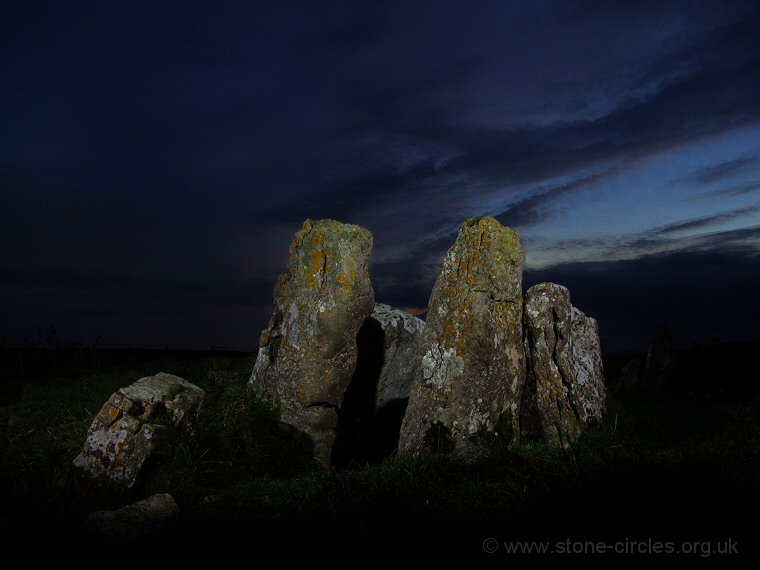Five Wells Chambered Cairn – West of Taddington, Derbyshire