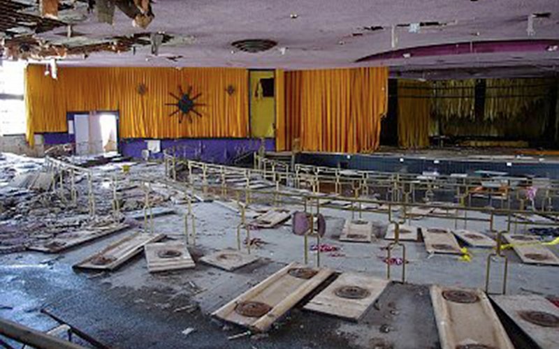 The Ghost Hotels of the Catskills