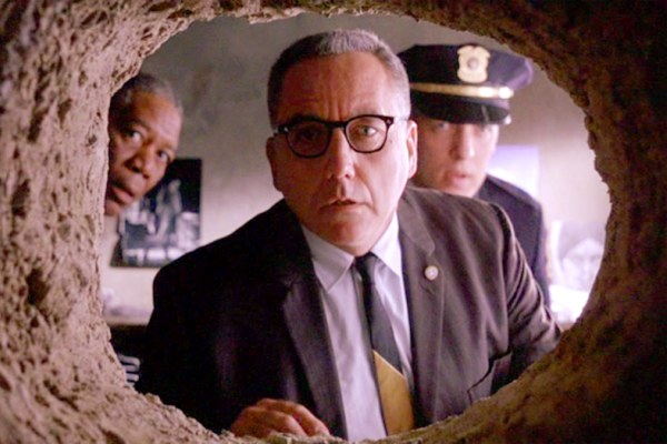 10 of the worst plot holes in famous movies