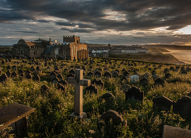 The 10 Most Hauntingly Beautiful Cemeteries In The World