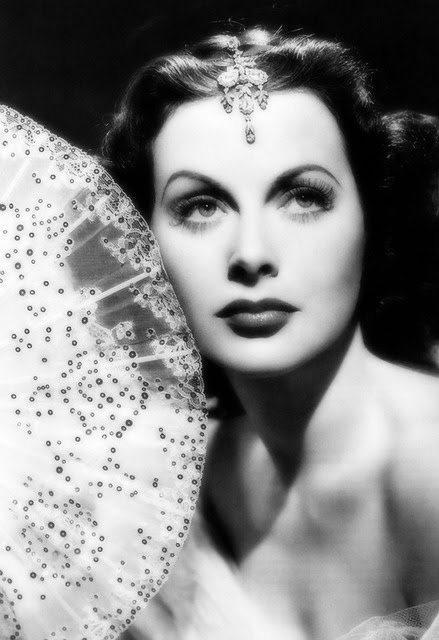 Not Just a Pretty Face – The Untold Genius of Hedy Lamarr